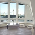 Renting out: Sun-drenched penthouse loft in Berlin Mitte with skyline view