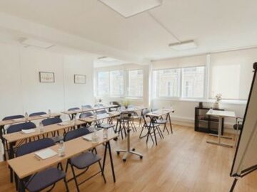 Renting out: Meeting room in Marseille