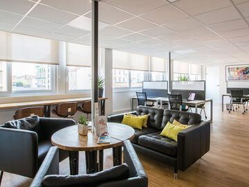Renting out: Coworking space in Marseille