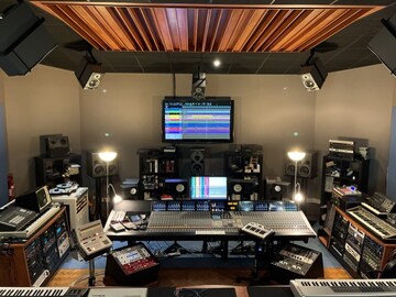 Renting out: Sphere Studio - Dolby Atmos 9-3-4 Studio