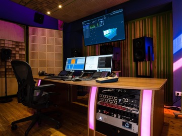 Renting out: Music Mixing Studio (Dolby Atmos Certified - 7.1.4 Speaker)